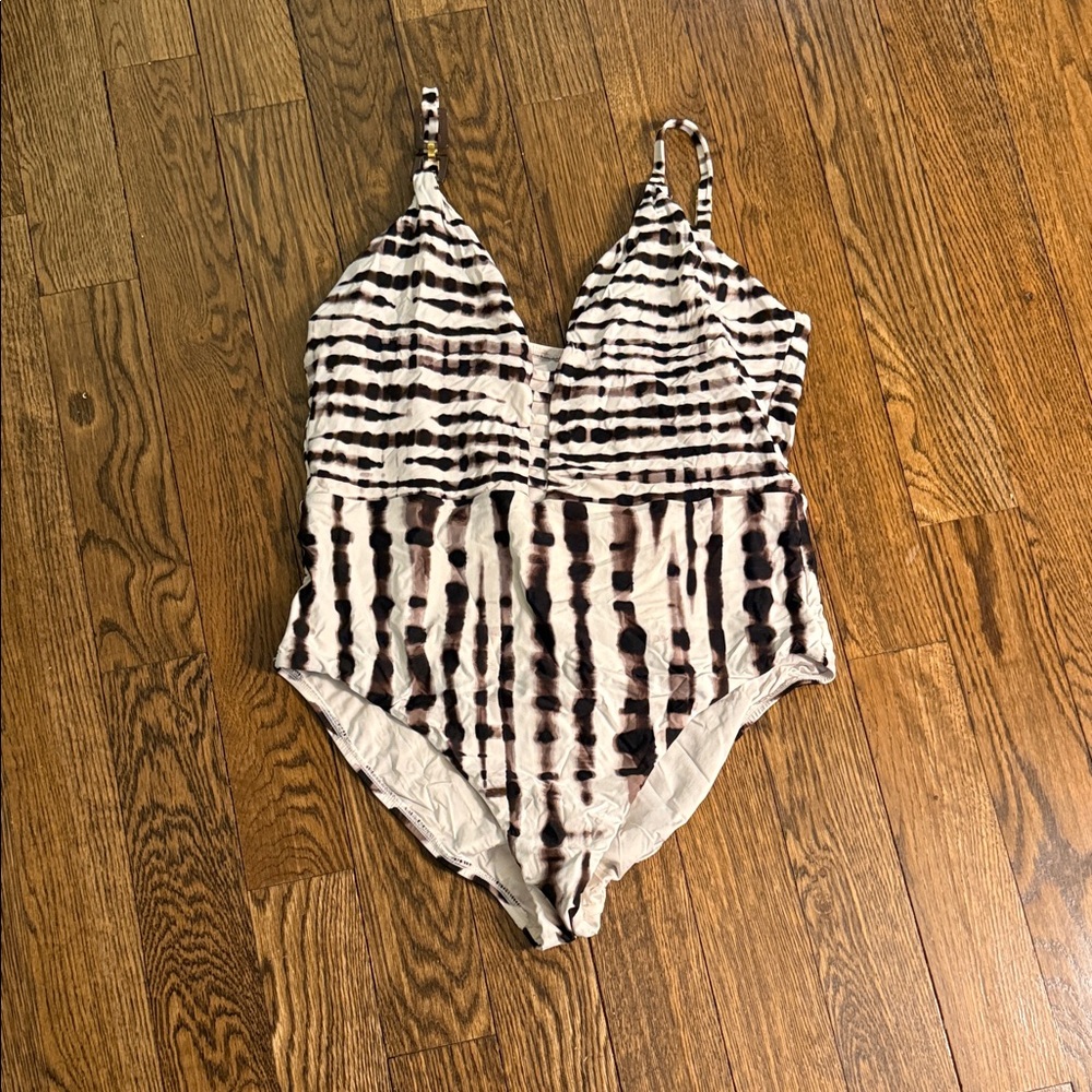 La Blanca Size 16 EUC Brown & White Tye Dye One Piece Swimsuit adjustable strap